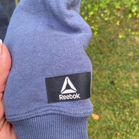 Reebok Men's Blue Sweatshirt - Picture 4 of 6